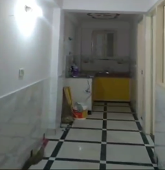 2 BHK 50 Gazz Flat for Sale in Zakir Nagar